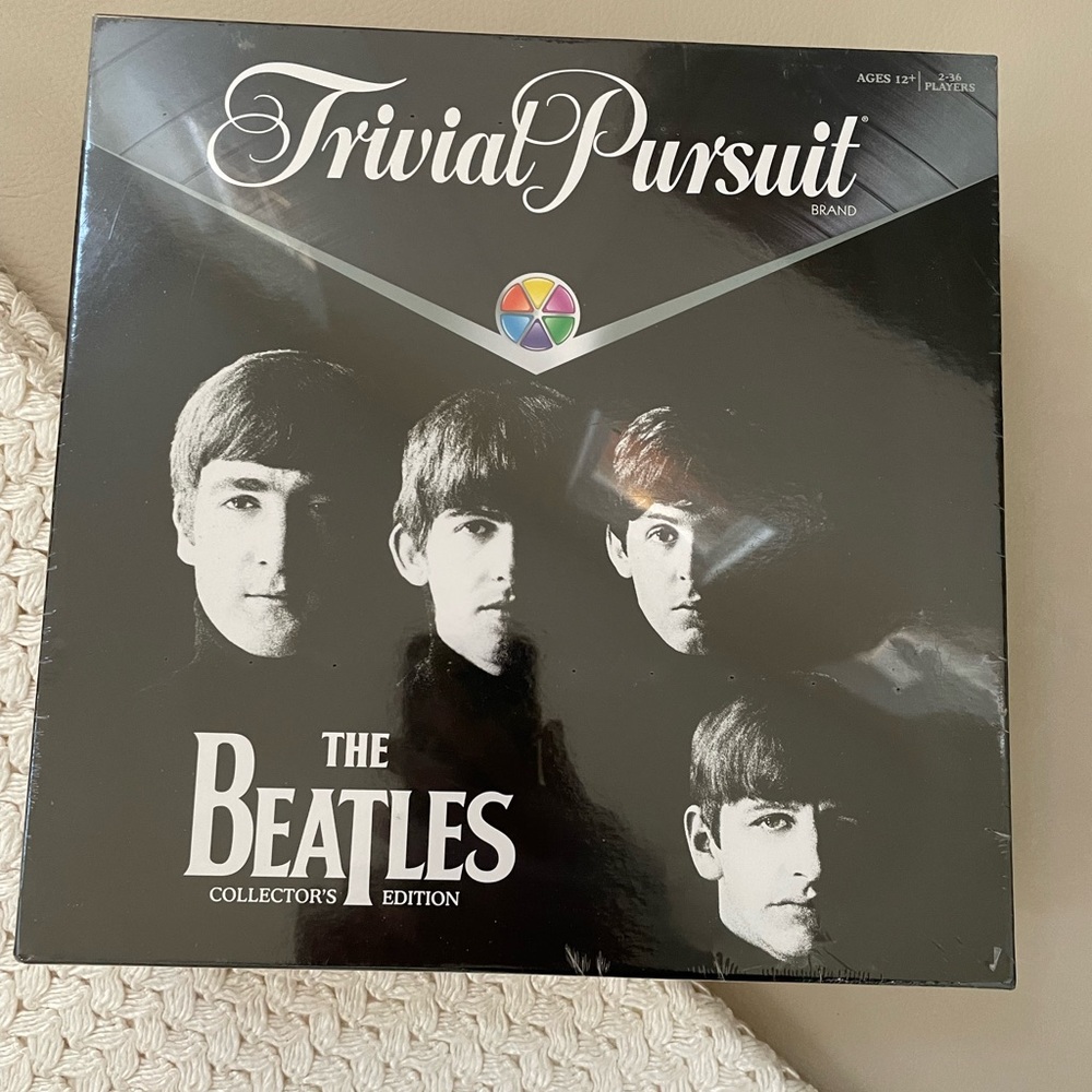THE BEATLES COLLECTOR’S EDITION TRIVIAL PURSUIT GAME (new)
